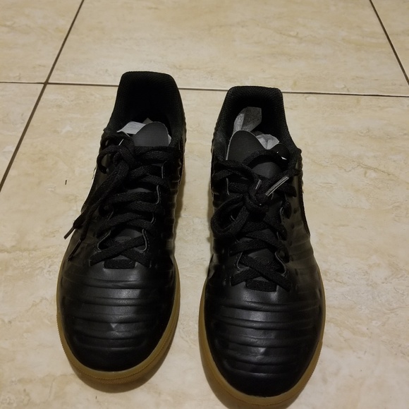 2 for 40| Nike Tempo-x unisex Shoes - Picture 2 of 6